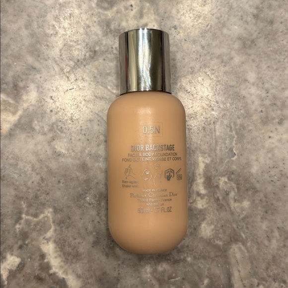 Dior Backstage Face and Body Foundation- 0.5 N - Picture 2 of 4